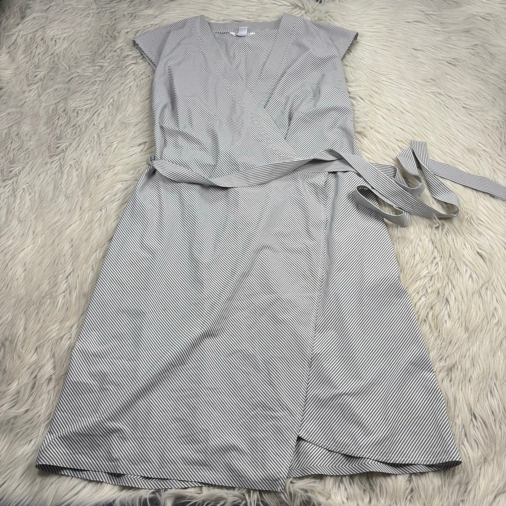 Athleta Women's M Gray Striped Newport Wrap Dress Midi Coastal Travel Commute